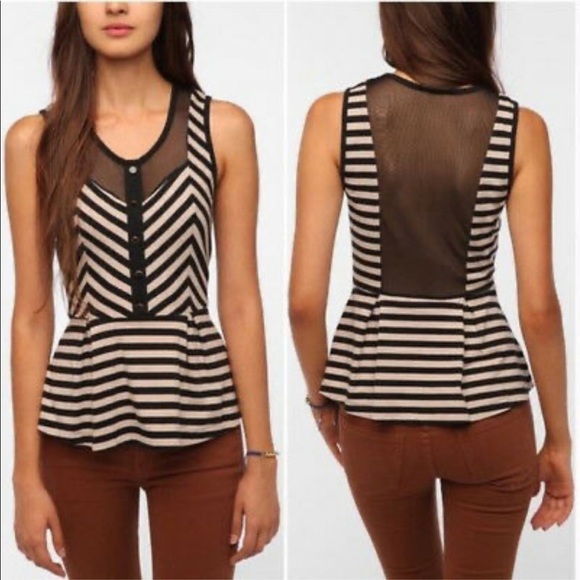 SLEEVELESS Peplum Blouse Top UO Chevron Striped XS - Picture 7 of 7